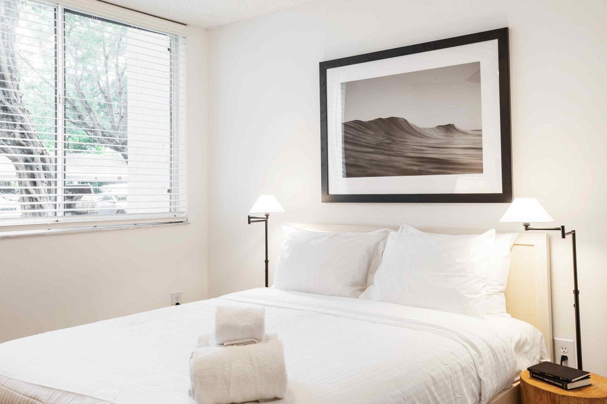 Stunning Centrally Located Apartments At New River Cove In South Florida フォート・ローダーデール エクステリア 写真