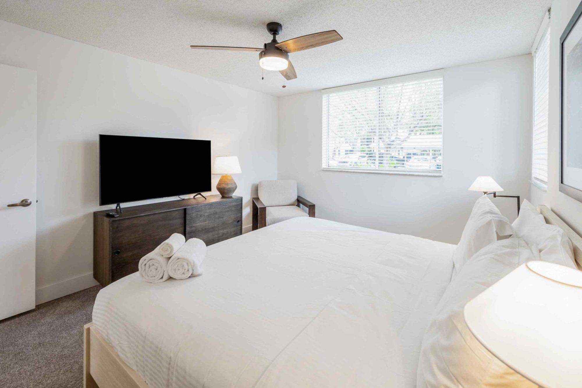 Stunning Centrally Located Apartments At New River Cove In South Florida フォート・ローダーデール エクステリア 写真